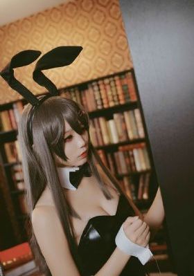 我的美女老板伦理_HD高清完整版
