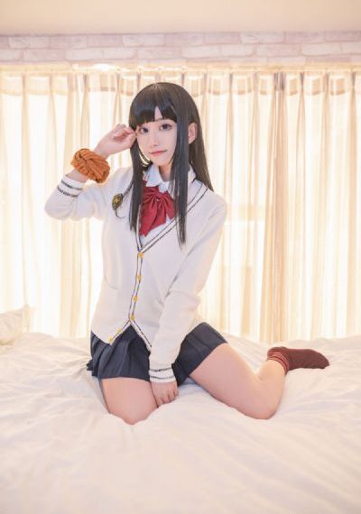 青青河边草直播免费观看_720影视在线观看